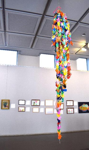 「千羽鶴」木越　靖子