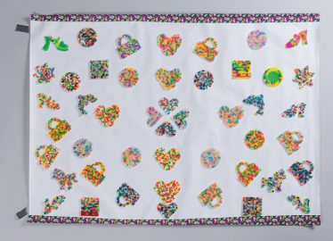 「ビーズのカーテン」前川 昭喜