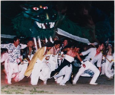 ＜写真部門賞＞「龍神と若者」太田　登