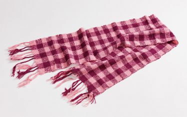 「マフラー」板倉　沙紀