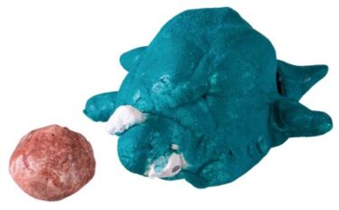 「すいぞくかんのカメさん と えさ」澤 守道