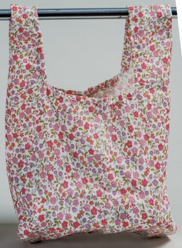 「エコバッグ」　横井 由里