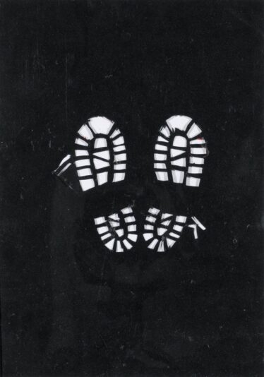 「じぶんのくつ」　新間 稜