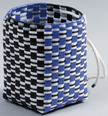 「びく」　遠山 哲也