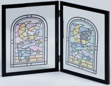 「ステンドグラス風ネコ」　沙紀